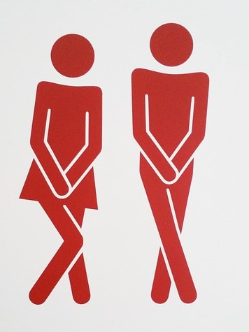 Graphic of a female and male crossing their legs